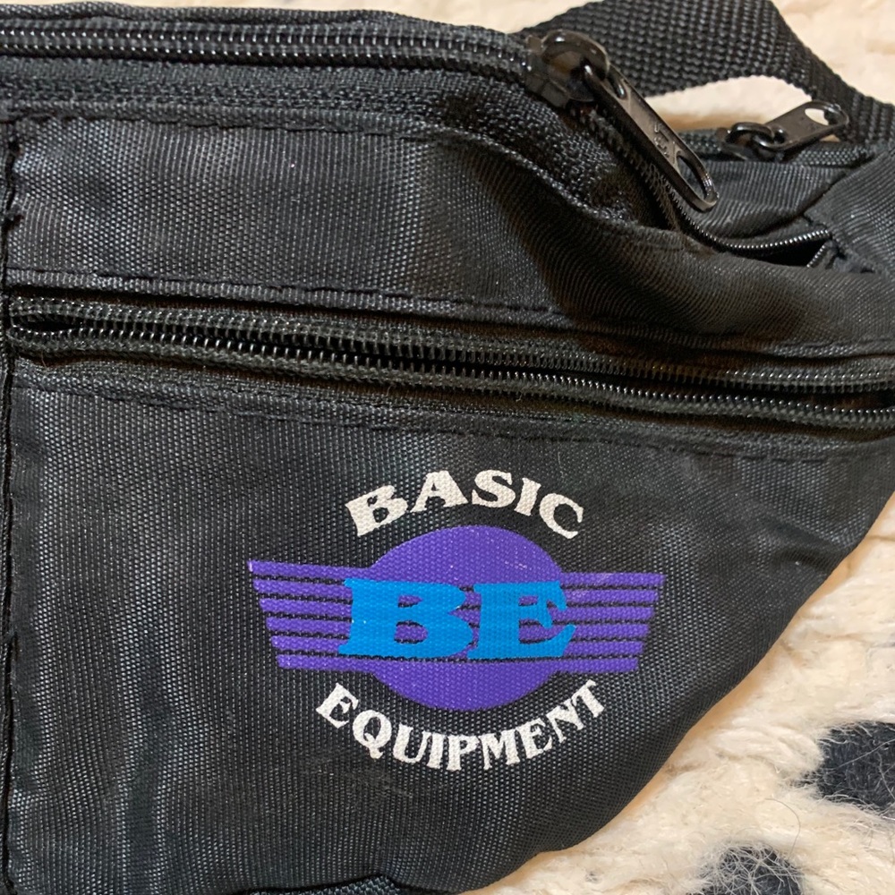 Vintage 90s Basic Equipment Fanny Pack/Bumbag - image 2
